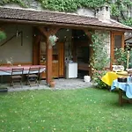 70M² Grosses Apartment Mit Gartenzugang