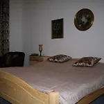 70M² Grosses Apartment Mit Gartenzugang
