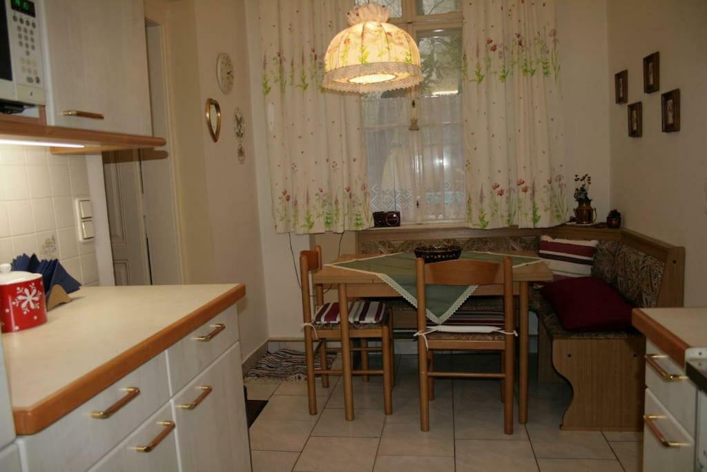 Apartment 70m² Grosses Mit Gartenzugang *